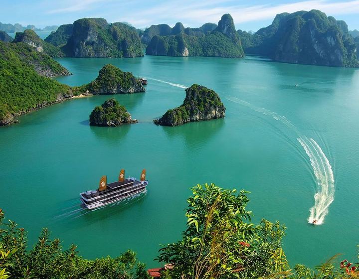 Halong 2 Days Cruises